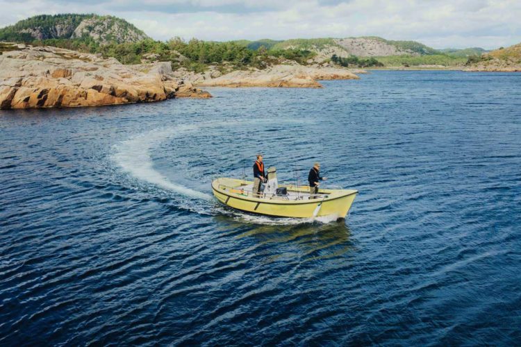 Ab 2010 gilt: Wer in Norwegen ein Angelboot fährt, benötigt einen Sportbootführerschein.