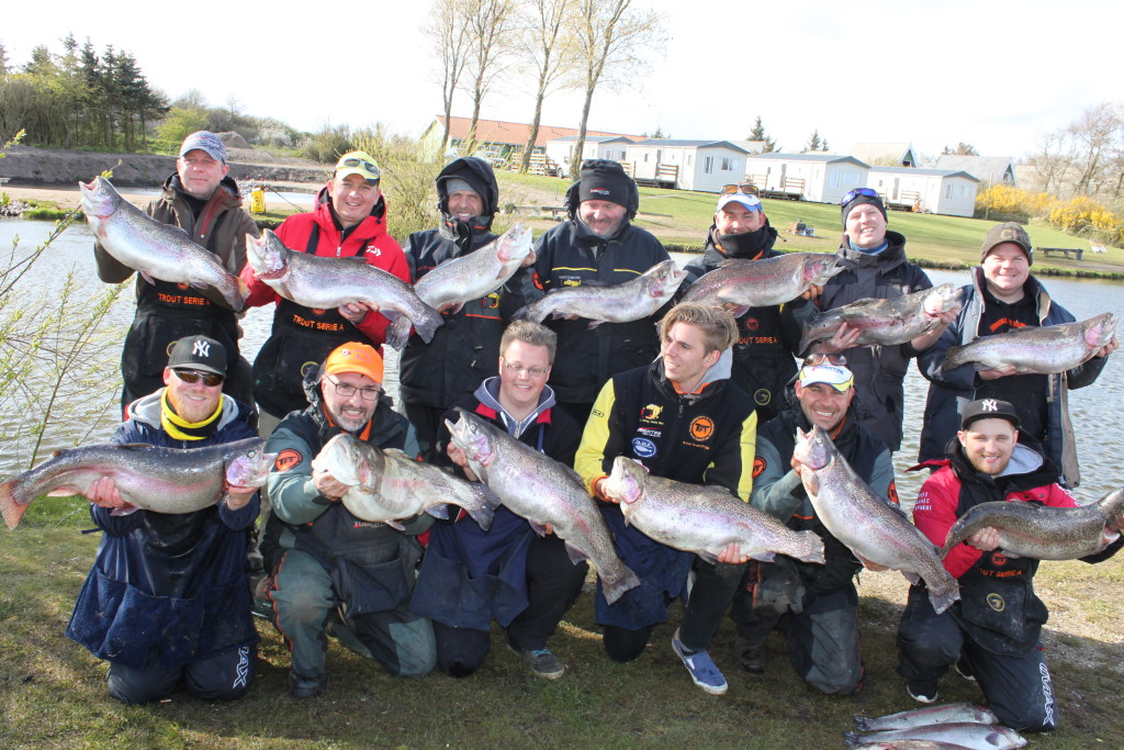 Auf dem TFT Big Cash Trout Cup wurden trotz wechselhaftem Wetter tolle Forellen gefangen. Foto: ww.teamtft.de