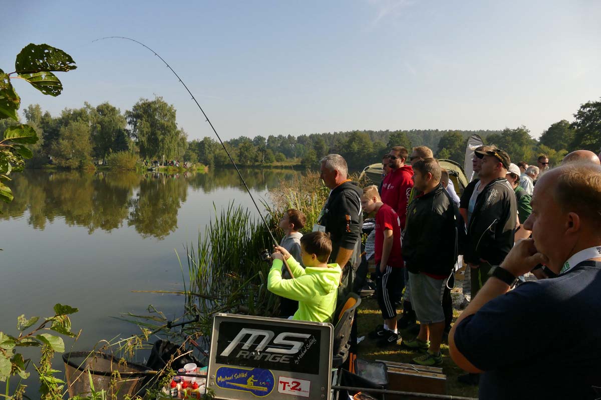 Die Angelexperten einmal live am Wasser erleben: Auf der Fishing Masters Show ist das möglich. Foto: FMS