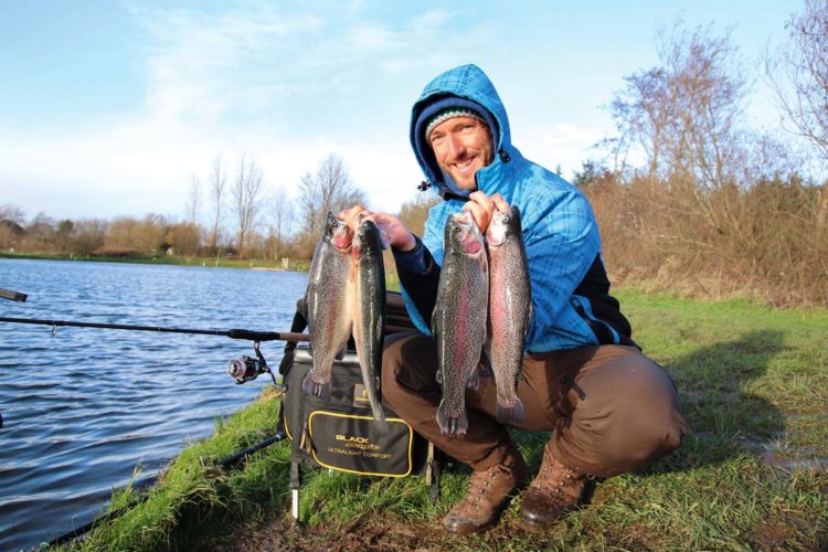 Tolle Ausbeute! Die Forellenseen in Schleswig-Holstein haben für Angler eine Menge zu bieten. Foto: BLINKER/F. Pippardt