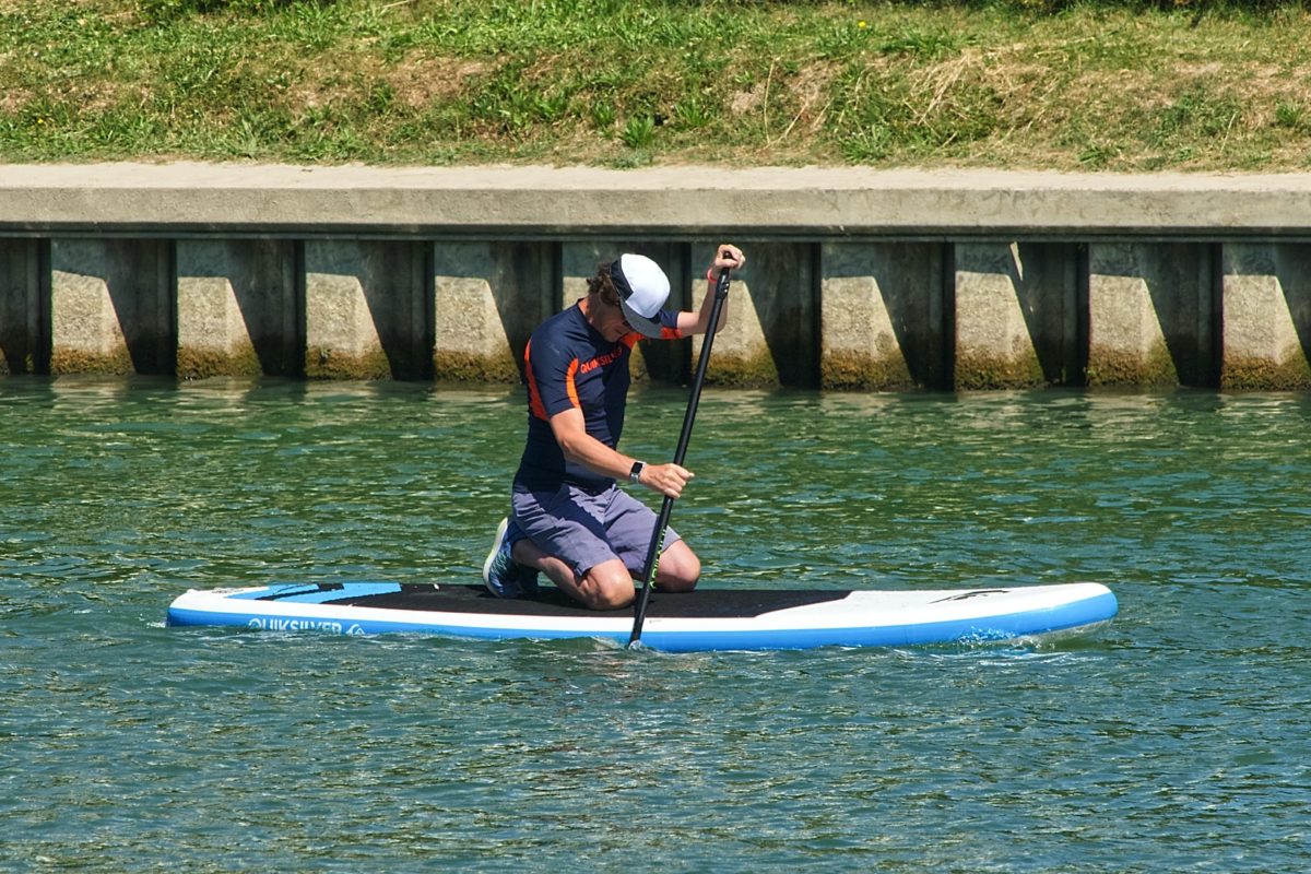 An der Werre bei Löhne kam es zu einem handfesten Streit zwischen einem Angler und einem Paddler. (Symbolbild) Foto: Pascal Bernardon / Unsplash