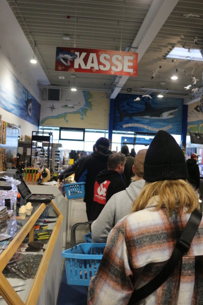 Süßer die Kassen nie klingeln: Zu den Stoßzeiten musste man beim Moonlight Shopping schon mal eine halbe Stunde bis zur Kasse warten. Foto: A. Pawlitzki