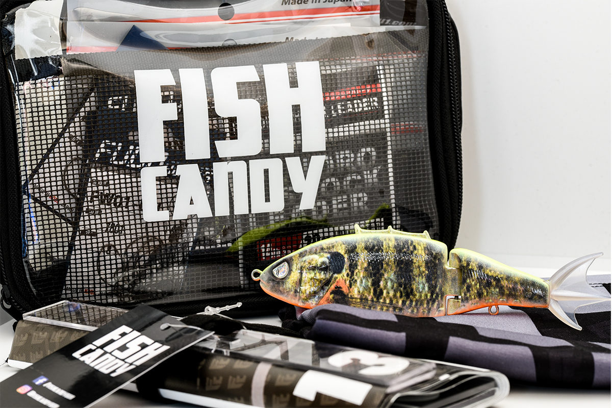 Heute im BLINKER-Adventskalender: Ein #ReadyToFish-Paket von FishCandy!