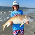 Mit 105 cm ist der Rote Trommler (engl. Red Drum) von Graham Lewis ein neuer IGFA-Weltrekord in der Juniorklasse.