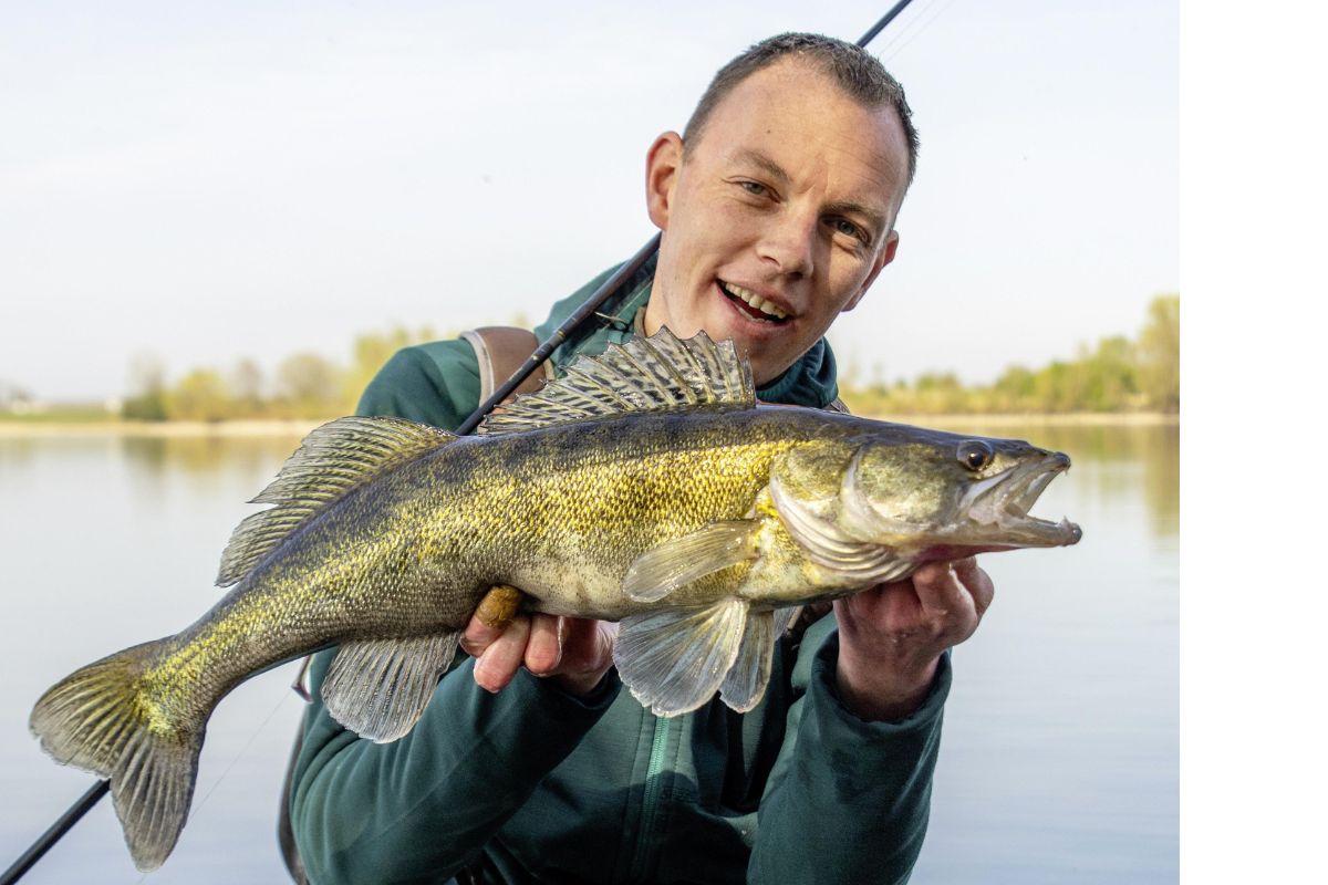 Robert mit Zander auf das Cup-Rig