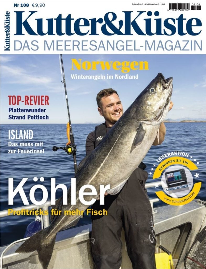 Das Cover der 108. Ausgabe von Kutter & Küste mit einem Angler, der sich über einen Köhler freut